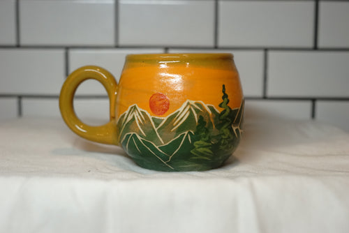 12oz Sunrise/sunset Mountain Mug