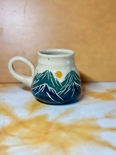2nd 14oz Mountain mug with sun