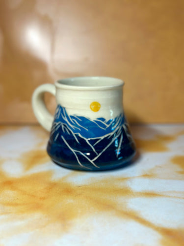 2nd 14oz mountains and sun mug